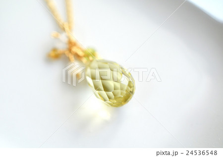 レモンクォーツのアクセサリー 24536548