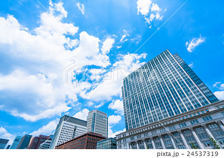 東京・丸の内オフィス街 24537319