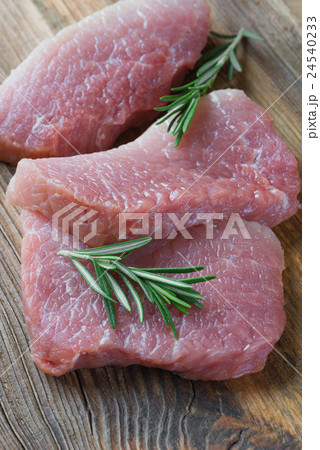 Three pieces of meat Three pieces of meat 24540233