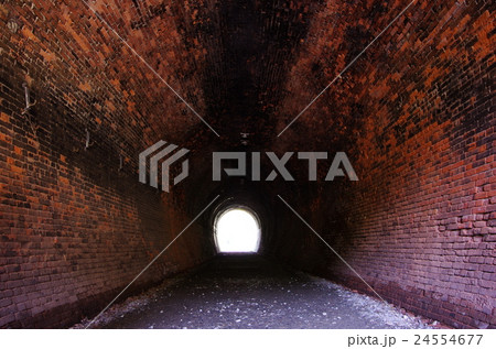 漆久保トンネル 24554677