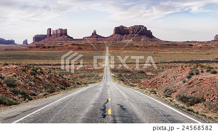 Scenic road of Monument Valley Utah America Scenic road of Monument Valley Utah America 24568582