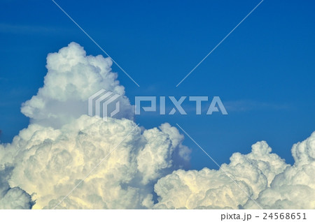 入道雲 24568651