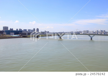 豊洲大橋の写真素材