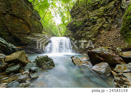 勘兵衛の滝 勘兵衛の滝 24583159