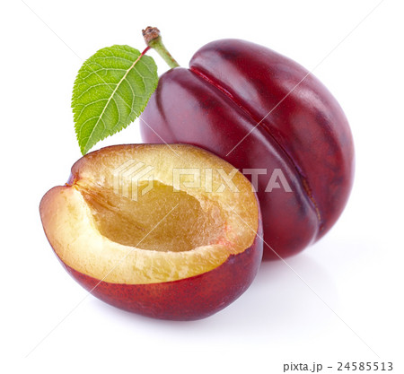 Ripe plums with leaf Ripe plums with leaf 24585513
