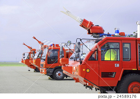 消防車 stock photo 消防車 stock photo 24589176