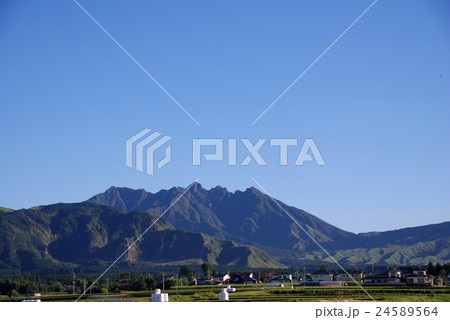 根子岳の風景 24589564