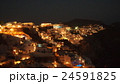 サントリーニ島イアの夜景 24591825