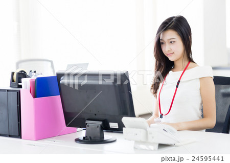 ビジネスウーマン 24595441