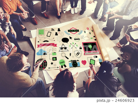 Social Media Technology Connection Graphic Concept 24606923