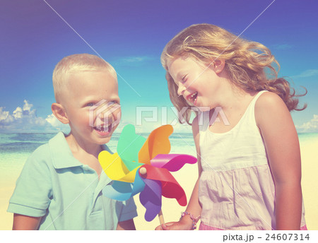 Brother Sister Beach Bonding Holiday Travel Concept Brother Sister Beach Bonding Holiday Travel Concept 24607314