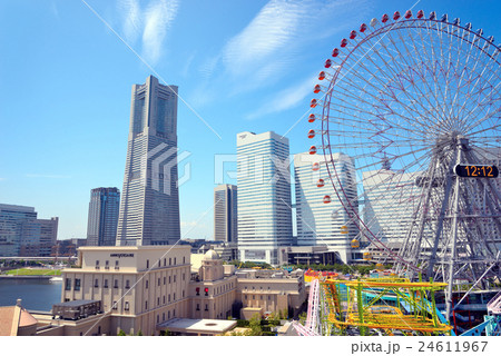 ビルの屋上から見たみなとみらい 24611967