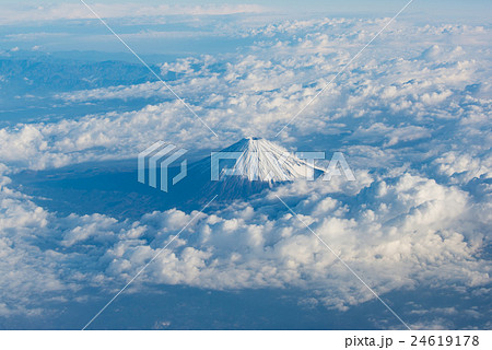 12月の富士山 24619178