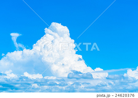夏の入道雲 24620376