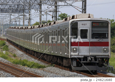 地下鉄副都心線直通の東上線9000系(Fライナー) 地下鉄副都心線直通の東上線9000系(Fライナー) 24621680