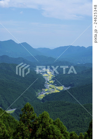 山間の御杖村室生火山群 24625348