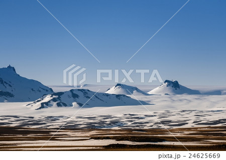 Landscape on Iceland Landscape on Iceland 24625669