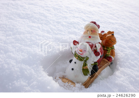 新雪とサンタ　ニセコ 24626290