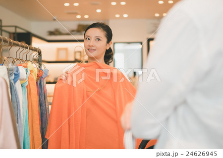 shopping complex　　　　　撮影協力：TENOHA DAIKANYAMA 24626945