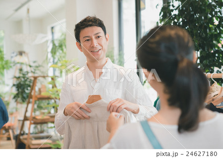 shopping complex　　　　　撮影協力：TENOHA DAIKANYAMA 24627180