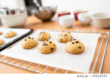 Baking cookies at home 24629295