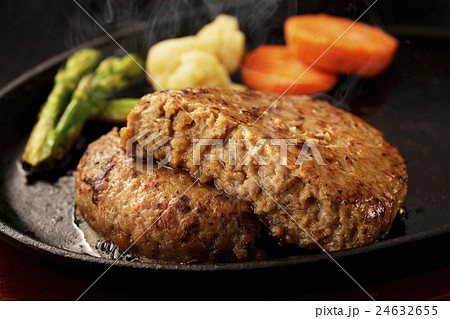 ハンバーグステーキ 24632655