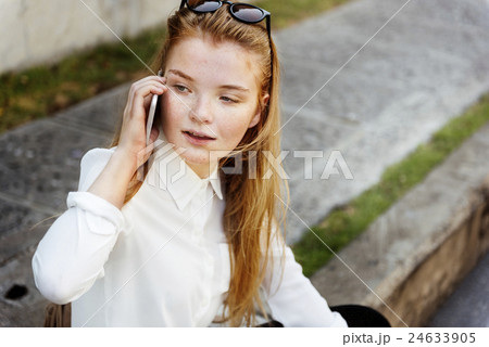 Girl Minimal Casual Attractive Simplicity Style Concept 24633905