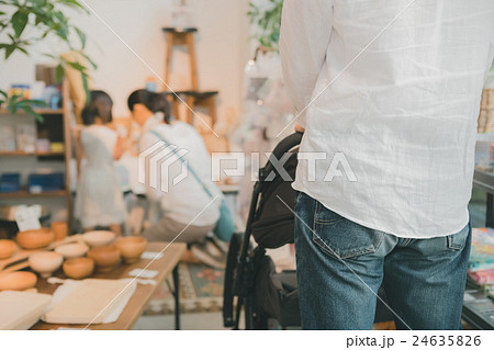 shopping complex 撮影協力:TENOHA DAIKANYAMA shopping complex 撮影協力:TENOHA DAIKANYAMA 24635826