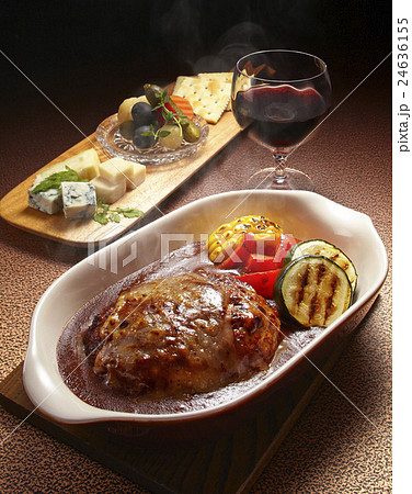 デミハンバーググラタン　湯気あり 24636155