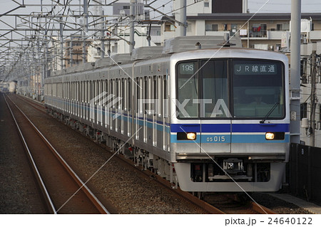 T 東京メトロ東西線05系電車 B修 ワイドドア車 の写真素材