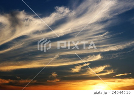 夕焼け空 24644519