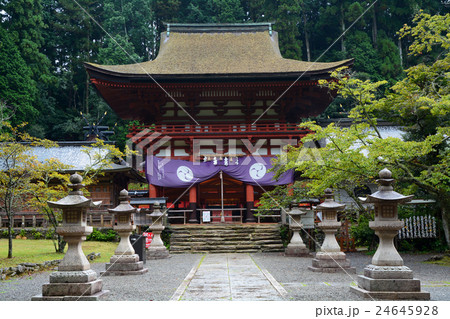 世界遺産　丹生都比売神社 24645928