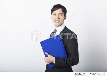 商談するビジネスマン 24646260