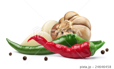 Garlic, cayenne, peppercorns, paths 24646458