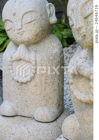 かわいいお地蔵様 かわいいお地蔵様 24646716