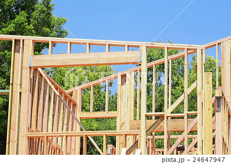 アメリカのツーバイフォー工法の住宅建設の写真素材