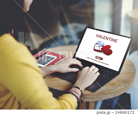 Valentine Engagement Ring Couple Love Concept 24660172