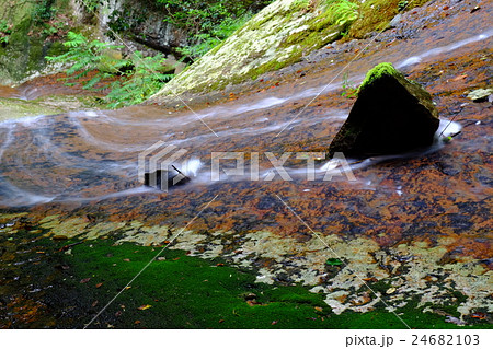 龍神の洞穴（奈良県宇陀市） 24682103