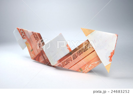 rubles arrow origami 24683252