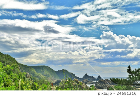 夏空の雲 24691216