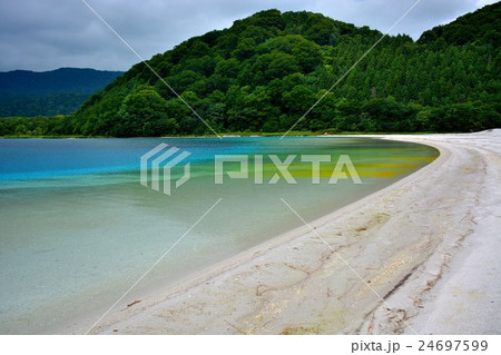下北半島・恐山・様々な色を見せる極楽浜(4) 下北半島・恐山・様々な色を見せる極楽浜(4) 24697599