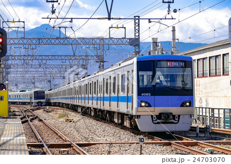 小田急線 4000形 新松田駅 小田急線 4000形 新松田駅 24703070