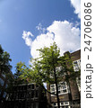 ヨーロッパの青空 24706086