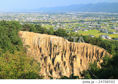 阿波の土柱(波濤嶽)と徳島平野 阿波の土柱(波濤嶽)と徳島平野 24706502