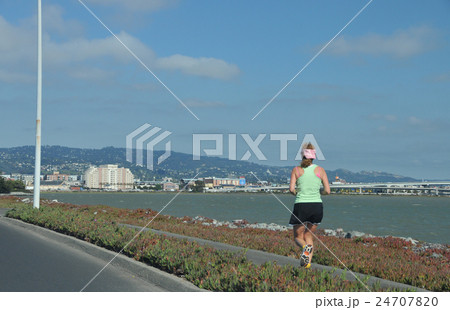 Sp>ジョギング(ランニング)@USA>CA>Oakland>Emeryville Marina Sp>ジョギング(ランニング)@USA>CA>Oakland>Emeryville Marina 24707820