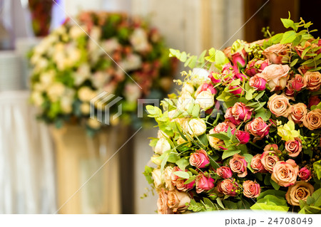 Concept, restaurant with elegant floral 24708049
