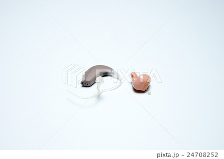 補聴器（耳あな型、耳かけ型） 24708252