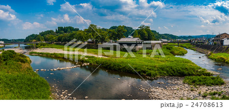 夏の人吉城址と川面の風景 夏の人吉城址と川面の風景 24708613