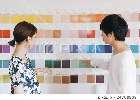 デザイナー 24708908