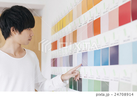 デザイナー 24708914